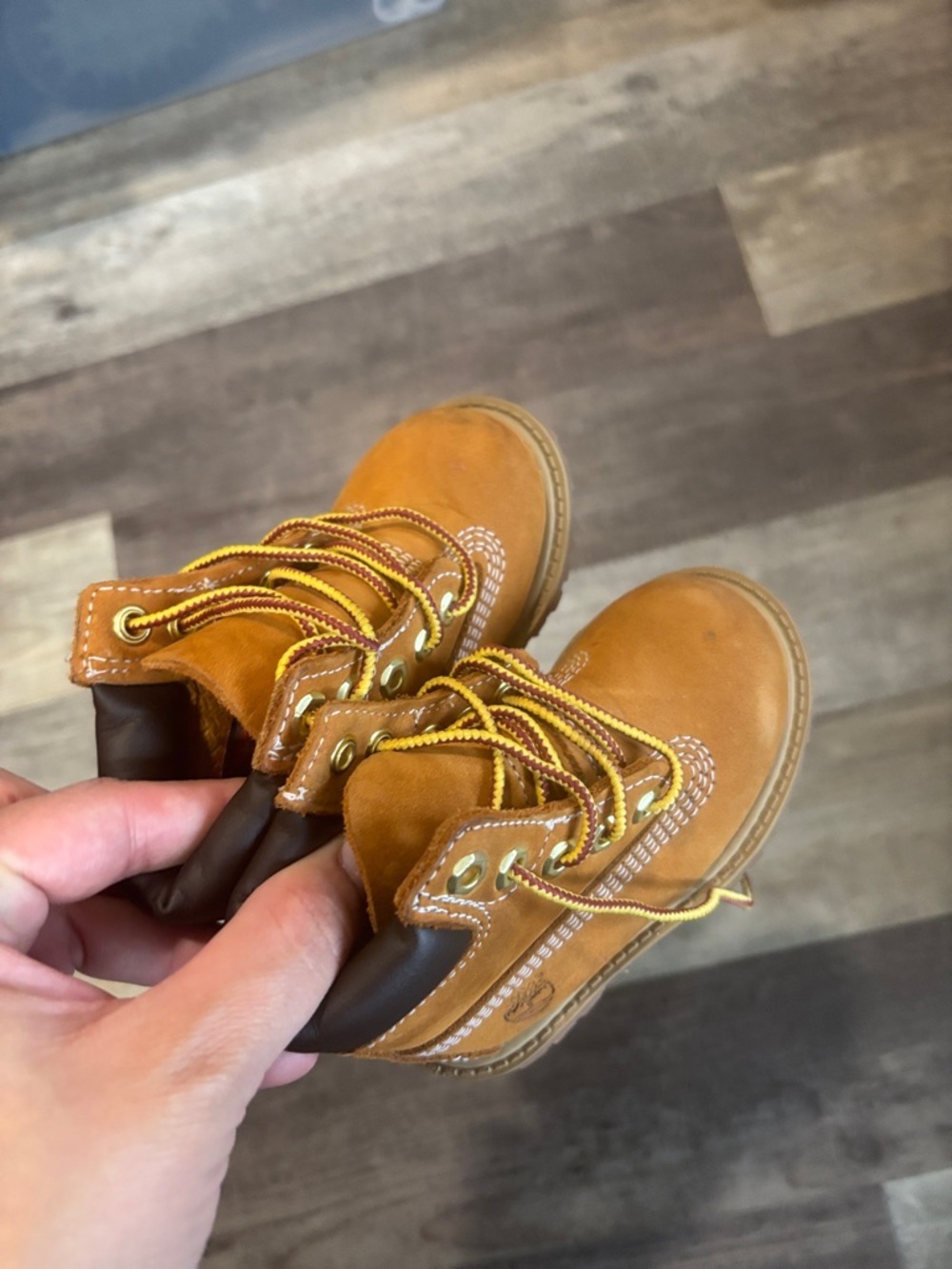 Timberland Boots size 5 - Picture 2 of 5